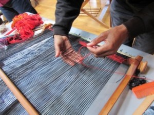 Cookie weaving in the Saori technique