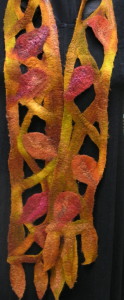 HolesScarfEngen